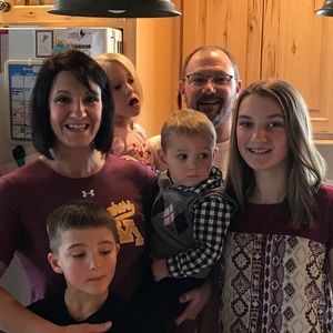 Meet your Posher, Sylvia